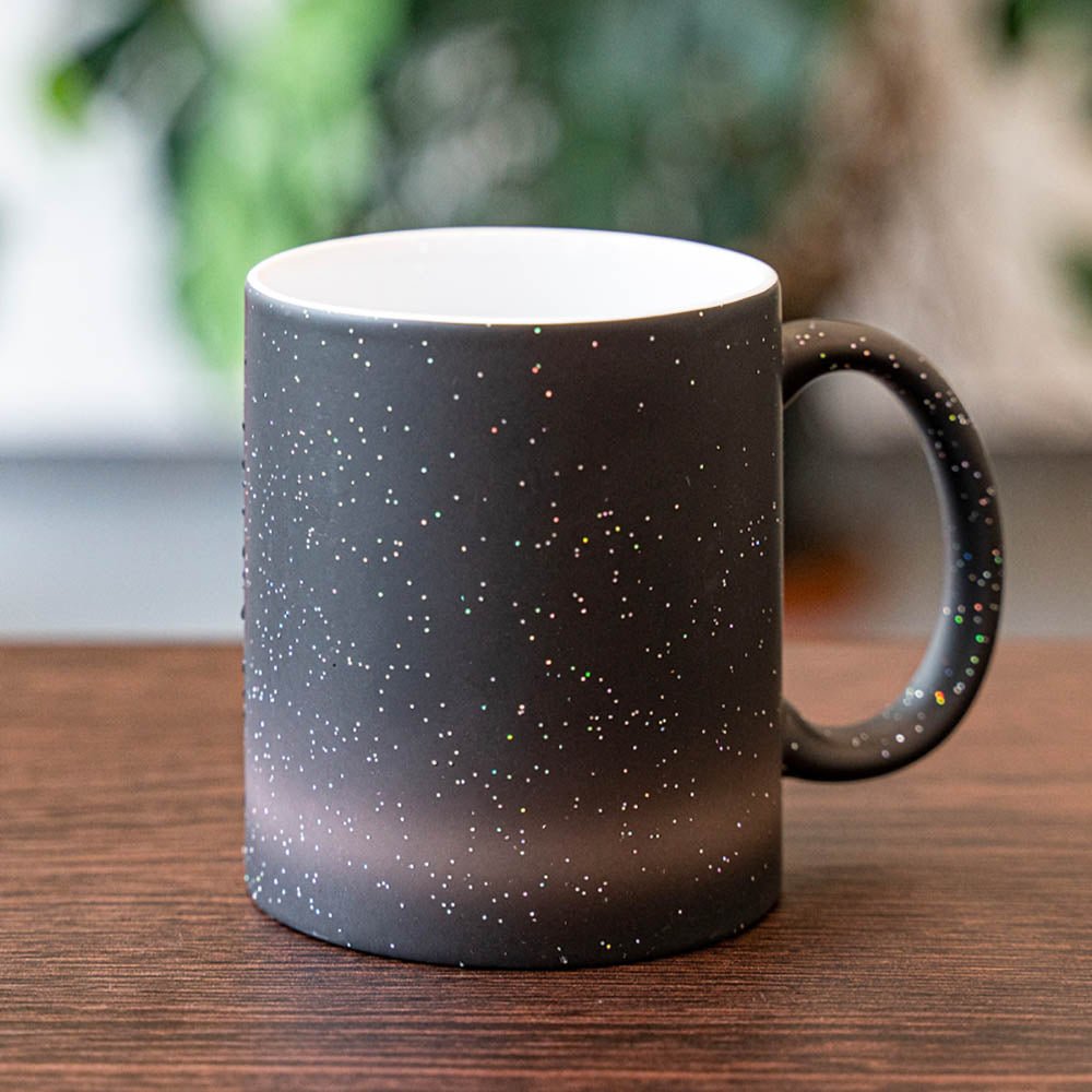 Glitzer Farbwechseltasse Zaubertasse in Schwarz – <! >